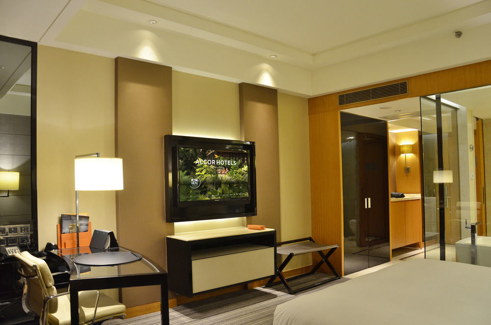 Pullman Dongguan Changan Exteriör bild